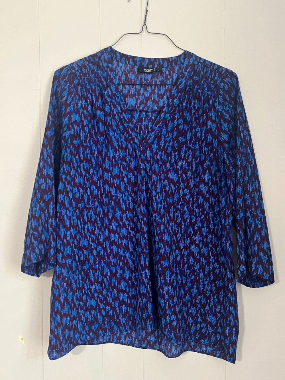 a.n.a A New Approach Blue Purple Abstract Print Blouse Size Large